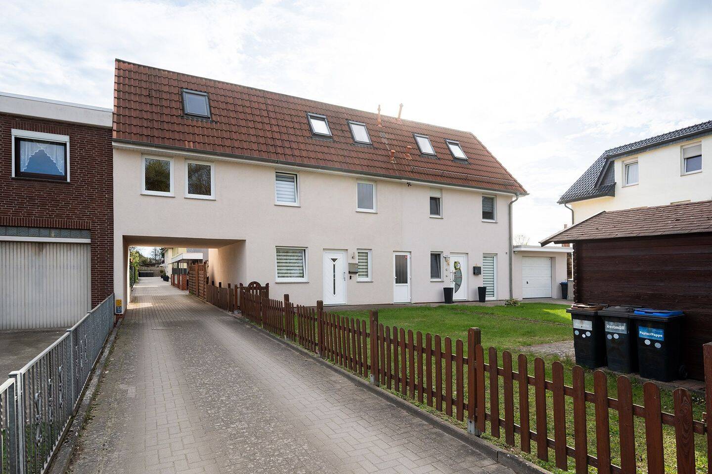 Doppelhaushälfte zum Kauf, West