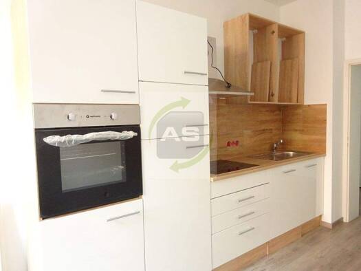 Wohnung zur Miete 460 € 2 Zimmer 66,5 m² 1. Geschoss Scheringerstraße 14 Bahnhofsvorstadt Zwickau 08056