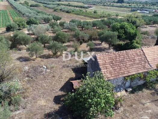 Einfamilienhaus zum Kauf 1 € 4 Zimmer 122 m² 1.042 m² Grundstück Biograd na Moru 23210