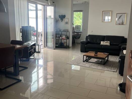 Terrassenwohnung zur Miete 1.500 € 2,5 Zimmer 100 m² frei ab 01.11.2026 Pesch Köln 50767