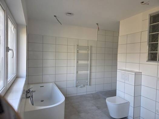 Maisonette zur Miete 4.800 € 5 Zimmer 200 m² Geschoss 1/3 frei ab sofort Othmarschen Hamburg 22605