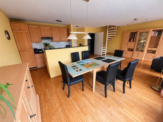 Maisonette zur Miete 1.500 € 3 Zimmer 82 m² 3. Geschoss frei ab 01.01.2027 Heerdt Düsseldorf 40549