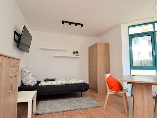 Wohnung zur Miete Wohnen auf Zeit 720 € 1 Zimmer 24 m² frei ab 07.01.2026 Königsbrunn 86343