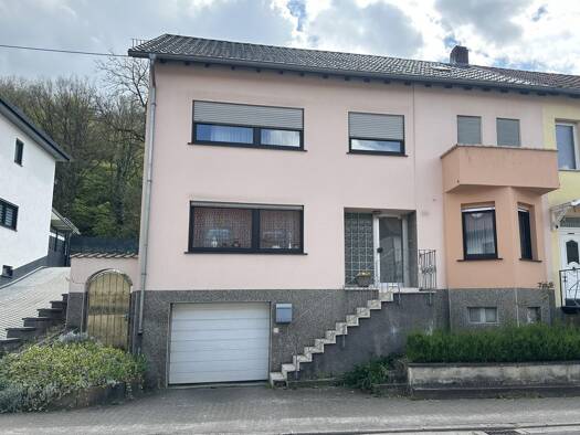 Doppelhaushälfte zum Kauf 179.000 € 7 Zimmer 174 m² 415 m² Grundstück Werbeln Wadgassen 66787