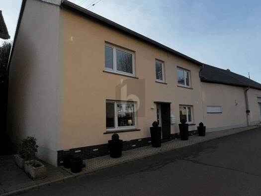 Einfamilienhaus zum Kauf 449.000 € 9 Zimmer 229 m² 1.139 m² Grundstück Geichlingen 54675