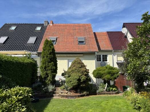 Reihenmittelhaus zum Kauf 134.000 € 6 Zimmer 101 m² 282 m² Grundstück frei ab 01.10.2026 Canitz Riesa 01591