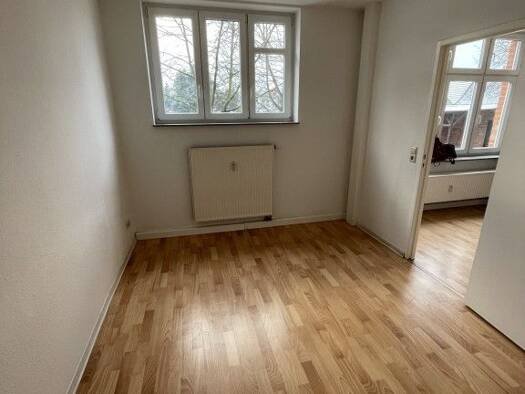 Wohnung zur Miete 295 € 2 Zimmer 45,8 m² 1. Geschoss frei ab 01.08.2026 Peterholzstraße 56 Süd Dessau-Roßlau 06849