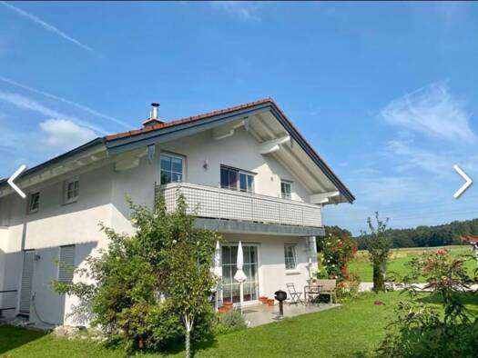 Wohnung zur Miete 1.045 € 4 Zimmer 90 m² Geschoss 1/2 frei ab 01.11.2026 Lauterbach Rohrdorf 83101