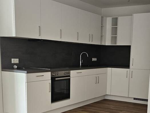Wohnung zur Miete 870 € 2 Zimmer 64,4 m² 1. Geschoss St.-Rupert-Str. 1 Heldenstein 84431