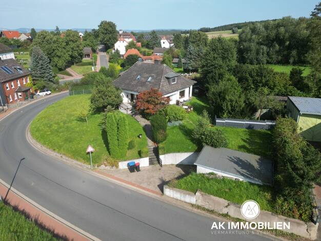 Einfamilienhaus zum Kauf 129.000 € 5 Zimmer 121 m² 1.105 m² Grundstück Lüntorf Emmerthal / Lüntorf 31860