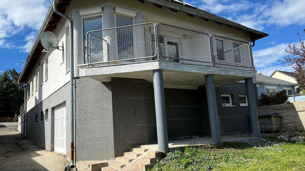 Einfamilienhaus zum Kauf 332.500 € 7 Zimmer 298 m² 2.637 m² Grundstück frei ab sofort Györújbarát 9081