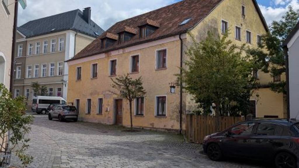 Haus zum Kauf 19 Zimmer 584 m² 445 m² Grundstück Ränkam Furth im Wald 93437