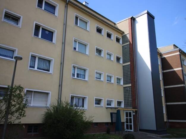 Wohnung zur Miete 696 € 4,5 Zimmer 79,1 m² 3. Geschoss Kampstraße 21 a Brassert Marl 45768