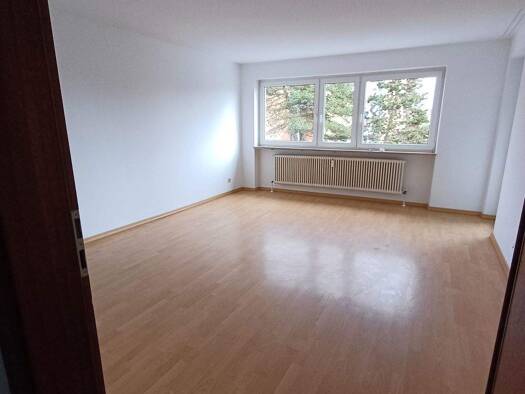 Wohnung zur Miete 530 € 2 Zimmer 55 m² 1. Geschoss frei ab sofort Roseggerstraße 10a Poppenreuth Fürth 90765