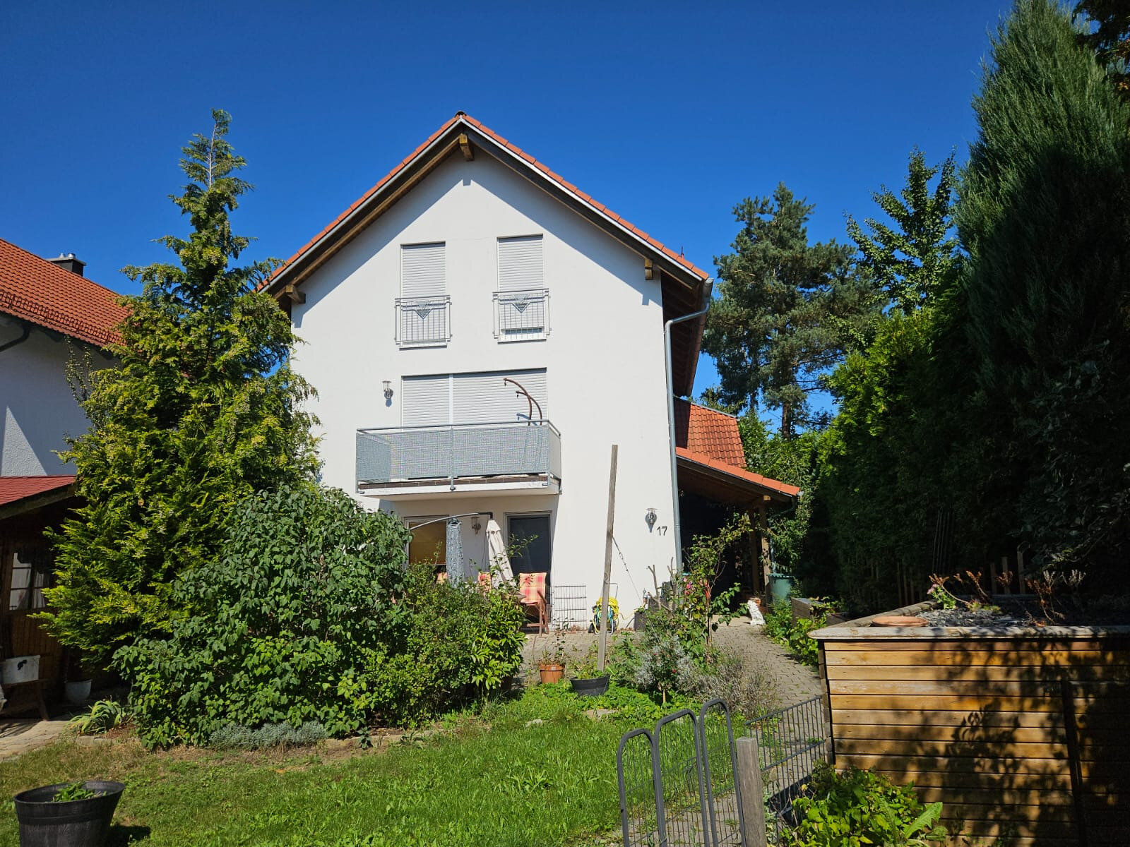 Einfamilienhaus zum Kauf provisionsfrei 549.000 € 7 Zimmer 177 m²<br/>Wohnfläche 562 m²<br/>Grundstück Neufahrn Neufahrn in Niederbayern 84088