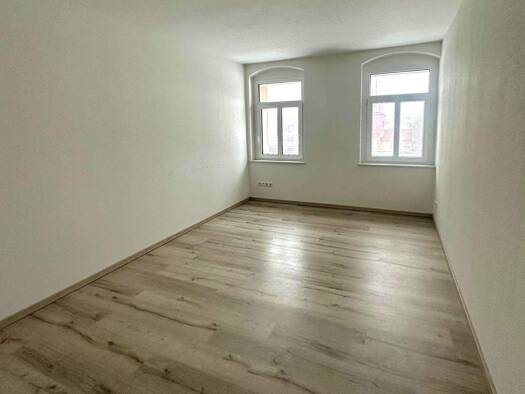 Wohnung zur Miete 1.051 € 5 Zimmer 113,2 m² 1. Geschoss frei ab 01.02.2026 Kesselsdorfer Straße 169 Naußlitz Dresden 01169