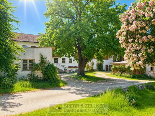 Bauernhaus zum Kauf 995.000 € 6 Zimmer 180 m² 6.000 m² Grundstück Hub b. Watzling Dorfen 84405