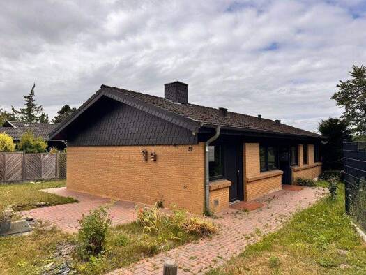 Einfamilienhaus zum Kauf 335.000 € 4 Zimmer 100 m² 573 m² Grundstück Buxtehude Buxtehude 21614