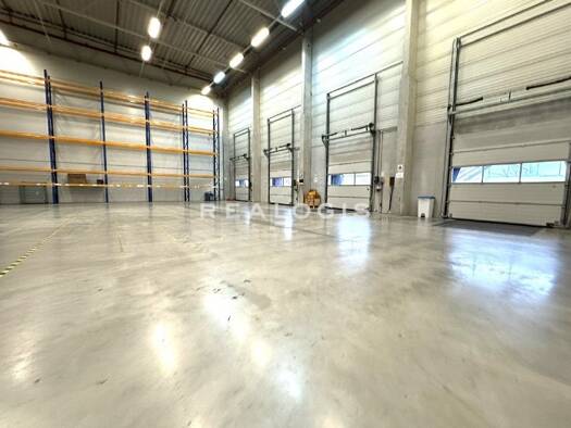 Halle/Industriefläche zur Miete 6.000 m² Lagerfläche teilbar ab 1.500 m² Hochbrück Garching 85748