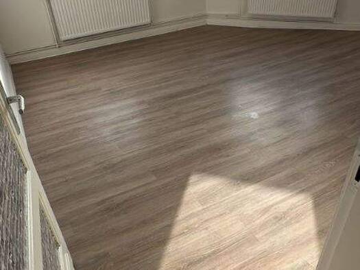 Wohnung zur Miete 330 € 2 Zimmer 50,2 m² 3. Geschoss frei ab 15.02.2026 Hansaring 38 Innenstadt Neumünster 24534