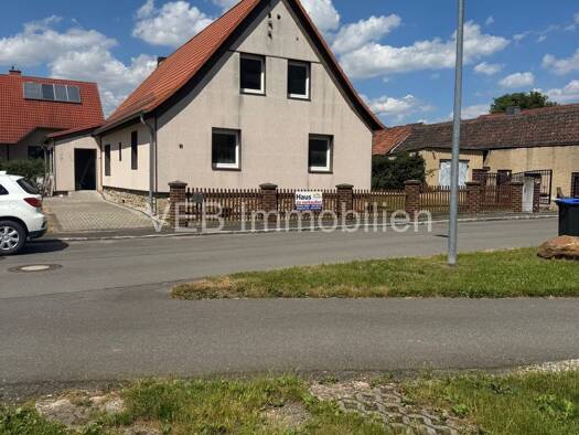 Einfamilienhaus zum Kauf 199.000 € 7 Zimmer 170 m² 636 m² Grundstück Crossen an der Elster 07613