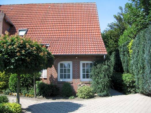 Wohnung zur Miete 595 € 2 Zimmer 50 m² Cloppenburg Cloppenburg 49661