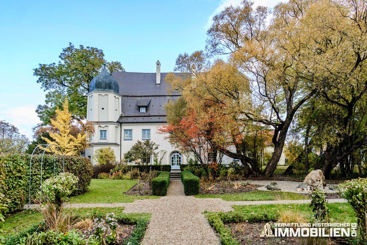 Schloss zum Kauf 3.250.000 € 24 Zimmer 853 m²<br/>Wohnfläche 21.229 m²<br/>Grundstück Ihrlerstein Ihrlerstein 93346