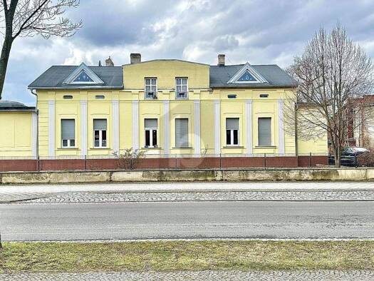 Mehrfamilienhaus zum Kauf 310.000 € 12 Zimmer 352 m² 1.236 m² Grundstück Forst-Stadt Forst (Lausitz) 03149