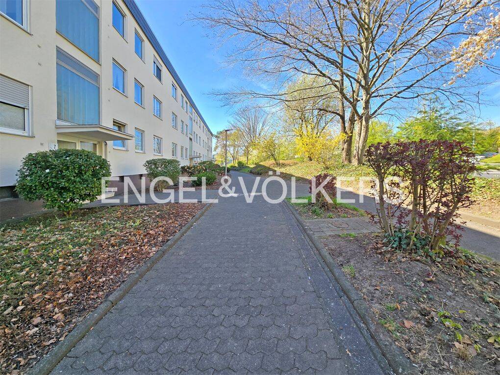3-Zi.-Wohnung mit Balkon und TG-Stellplatz in begehrter Lage – Koblenz – Vorschaubild 3