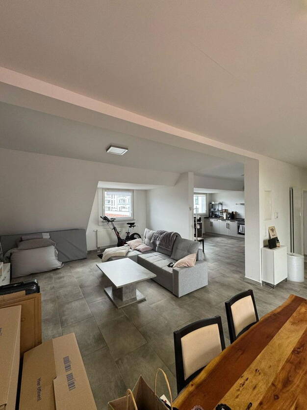 Wohnung zur Miete 1.250 € 4 Zimmer 135 m² Dachgeschoss, 3. Geschoss Ottostr. 69 Heidt Wuppertal 42289