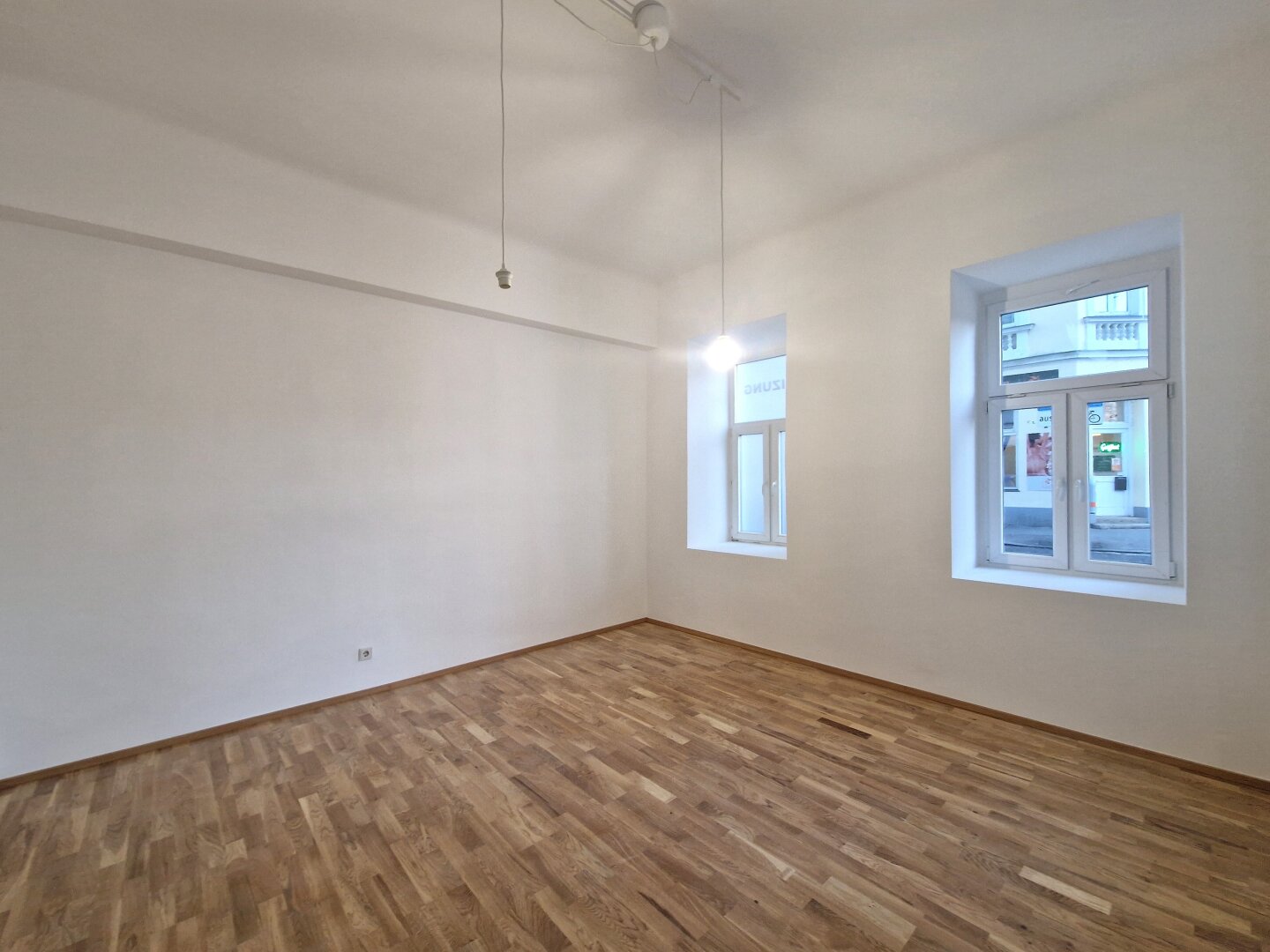 Wohnung zum Kauf 165.000 € 2 Zimmer EG<br/>Geschoss Wien 1170