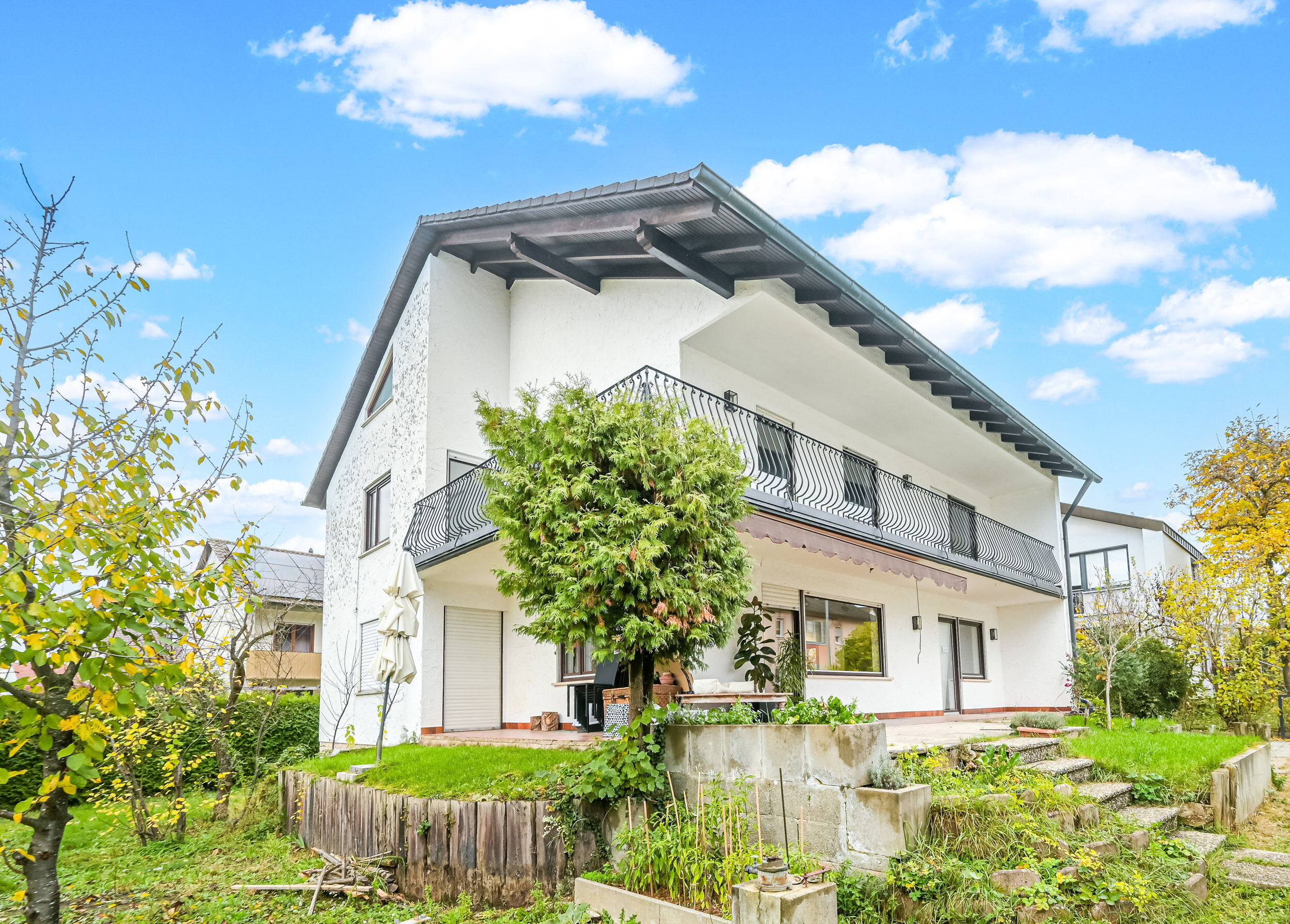 Einfamilienhaus zum Kauf 639.000 € 5 Zimmer 204 m²<br/>Wohnfläche 563 m²<br/>Grundstück Karlstadt Karlstadt 97753