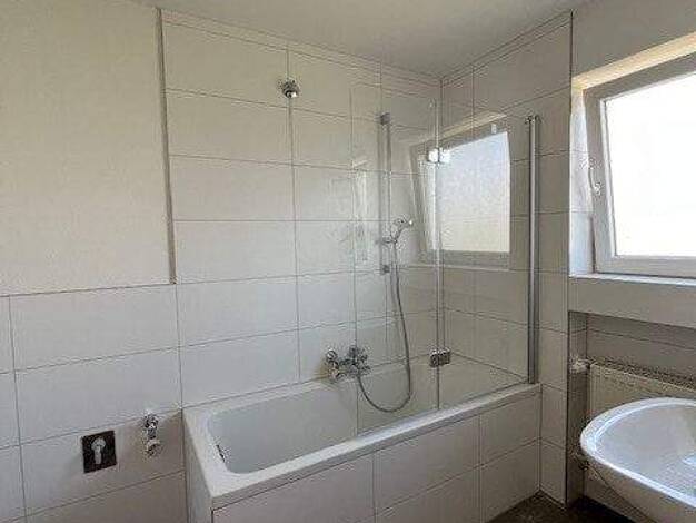 Wohnung zur Miete 1.020 € 4 Zimmer 95 m² 1. Geschoss frei ab 01.12.2025 Gögglingen Ulm 89079