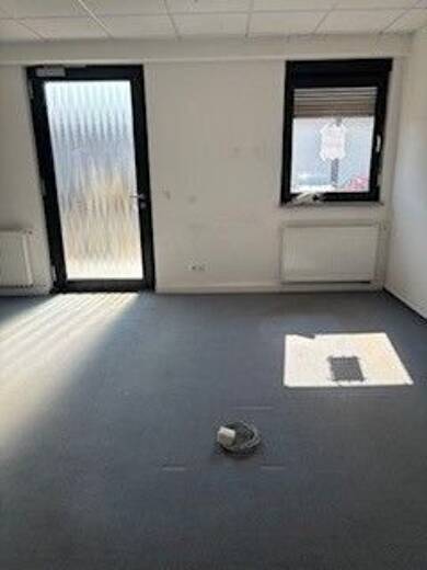 Büro-/Praxisfläche zur Miete 9 € 3 Zimmer 100 m² Bürofläche Werneck Werneck 97440