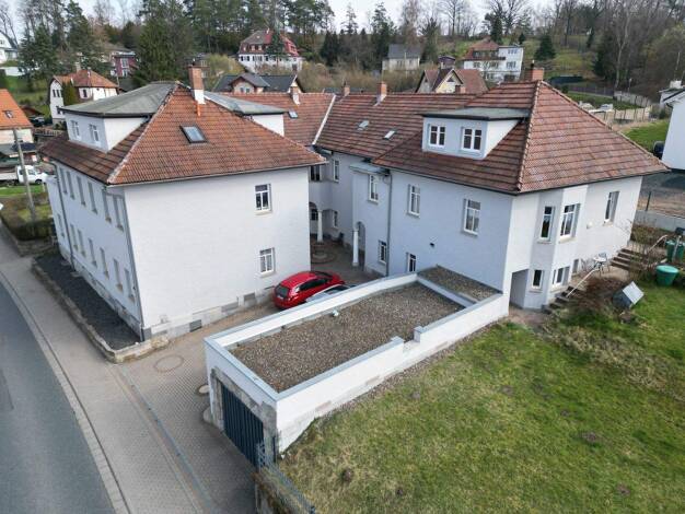 Mehrfamilienhaus zum Kauf 385.000 € 23 Zimmer 460,7 m² 1.510 m² Grundstück Neuhaus-Schierschnitz 96524