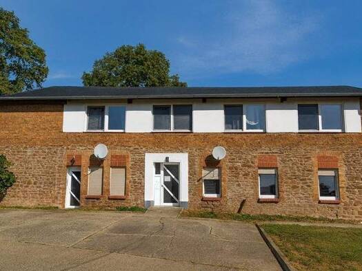 Mehrfamilienhaus zum Kauf als Kapitalanlage geeignet 435.000 € 26 Zimmer 652 m² 1.628 m² Grundstück Gutenswegen Niedere Börde 39326