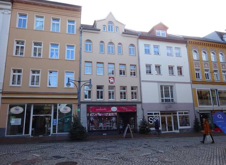 Wohnung zur Miete 240 € 2 Zimmer 33 m²<br/>Wohnfläche Sorge 30 Innenstadt Gera 07545