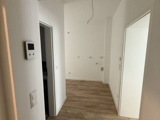 Wohnung zur Miete 770 € 1,5 Zimmer 35 m² Geschoss 1/7 frei ab 01.10.2026 Neustadt Mainz 55118