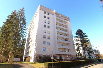 Wohnung zum Kauf 270.000 € 4 Zimmer 85 m² Alterlangen Erlangen 91056