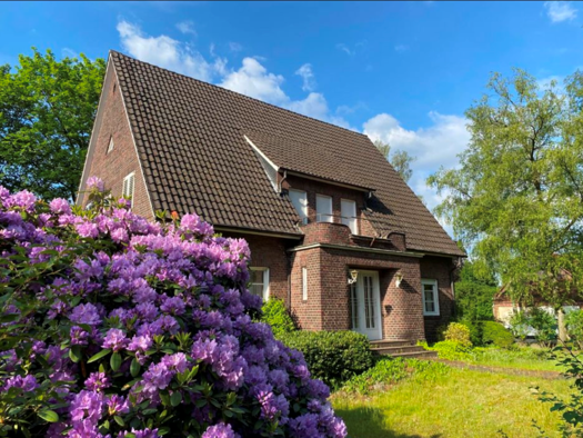 Villa zur Miete 2.500 € 8 Zimmer 219,1 m² 1.754 m² Grundstück Hermann-Simon-Straße 2 Innenstadt Gütersloh 33334