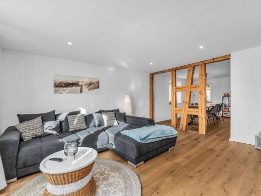 Doppelhaushälfte zum Kauf 515.000 € 3,5 Zimmer 134 m² 1.472 m² Grundstück Friedingen Singen / Friedingen 78224