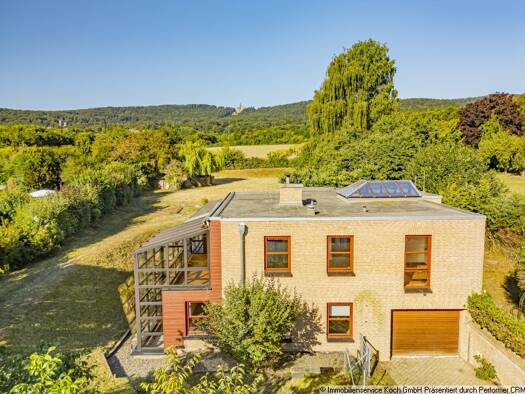Einfamilienhaus zum Kauf 1.229.000 € 6 Zimmer 240 m² 2.323 m² Grundstück Kirchditmold Kassel 34130