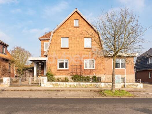 Einfamilienhaus zum Kauf 198.000 € 10 Zimmer 197 m² 1.100 m² Grundstück Lüneburg 21339