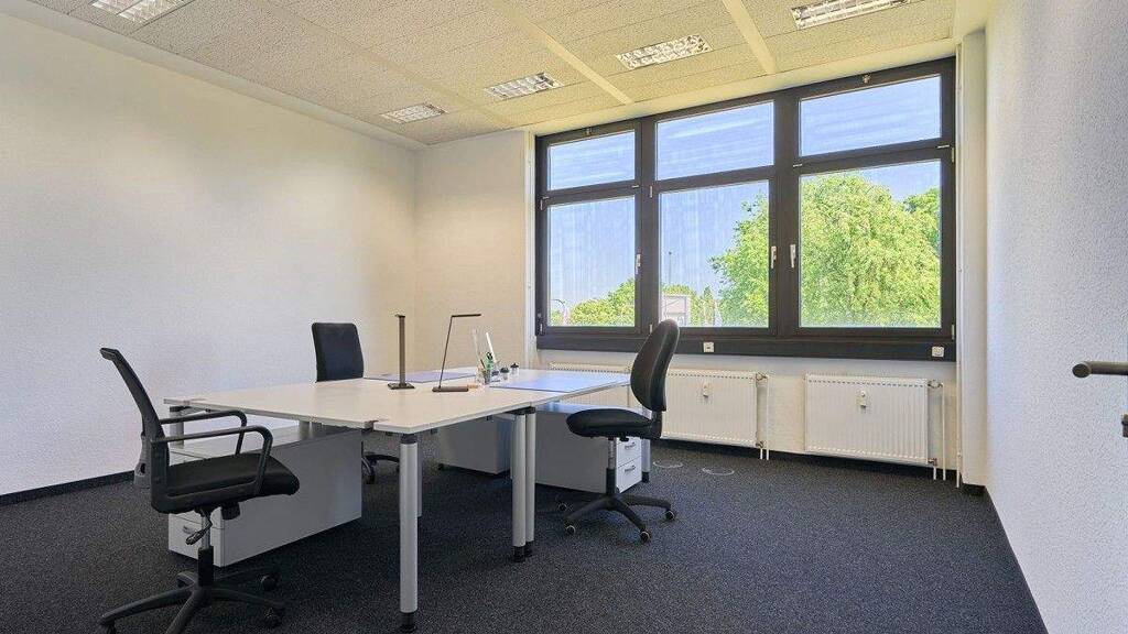 Bürofläche zur Miete 6,50 € 29,8 m² Bürofläche Bretonischer Ring 4-6a Neukeferloh Grasbrunn 85630
