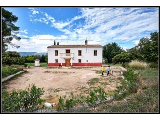 Villa zum Kauf 490.000 € 10 Zimmer 676 m² 67.157 m² Grundstück >Polígono Numero 13 > Ontinyent 46870
