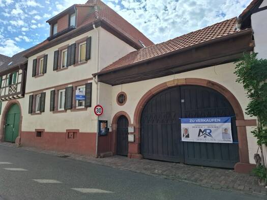 Mehrfamilienhaus zum Kauf 339.000 € 8 Zimmer 232 m² 650 m² Grundstück Rhodt unter Rietburg 76835
