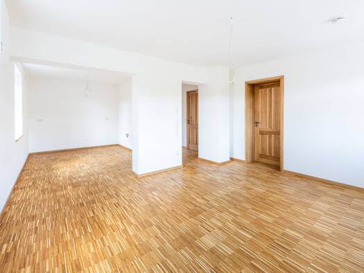 Studio zur Miete 835 € 2 Zimmer 67,4 m² 1. Geschoss Geiselhöring 94333