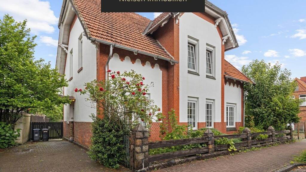 Einfamilienhaus zum Kauf 249.000 € 10 Zimmer 195 m² 548 m² Grundstück Rotenburg 27356