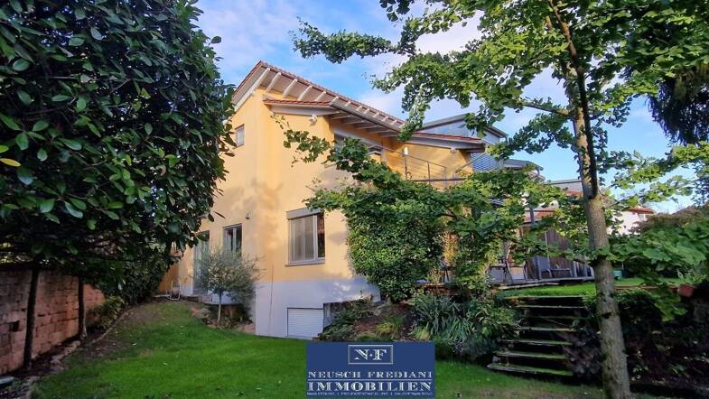 Haus zum Kauf 689.500 € 6 Zimmer 171,7 m² 410 m² Grundstück frei ab sofort Friedhofstr. 32 Lahr Lahr/Schwarzwald 77933