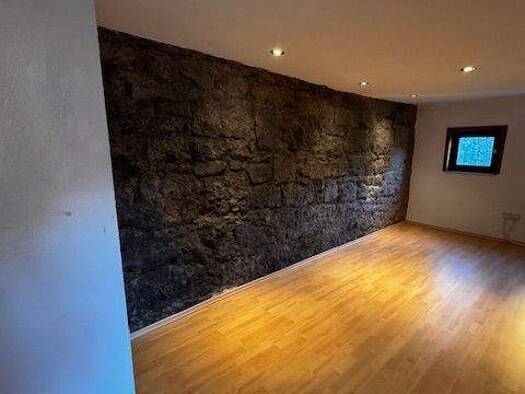 Stadthaus zum Kauf 225.700 € frei ab sofort Dinkelsbühl 91550